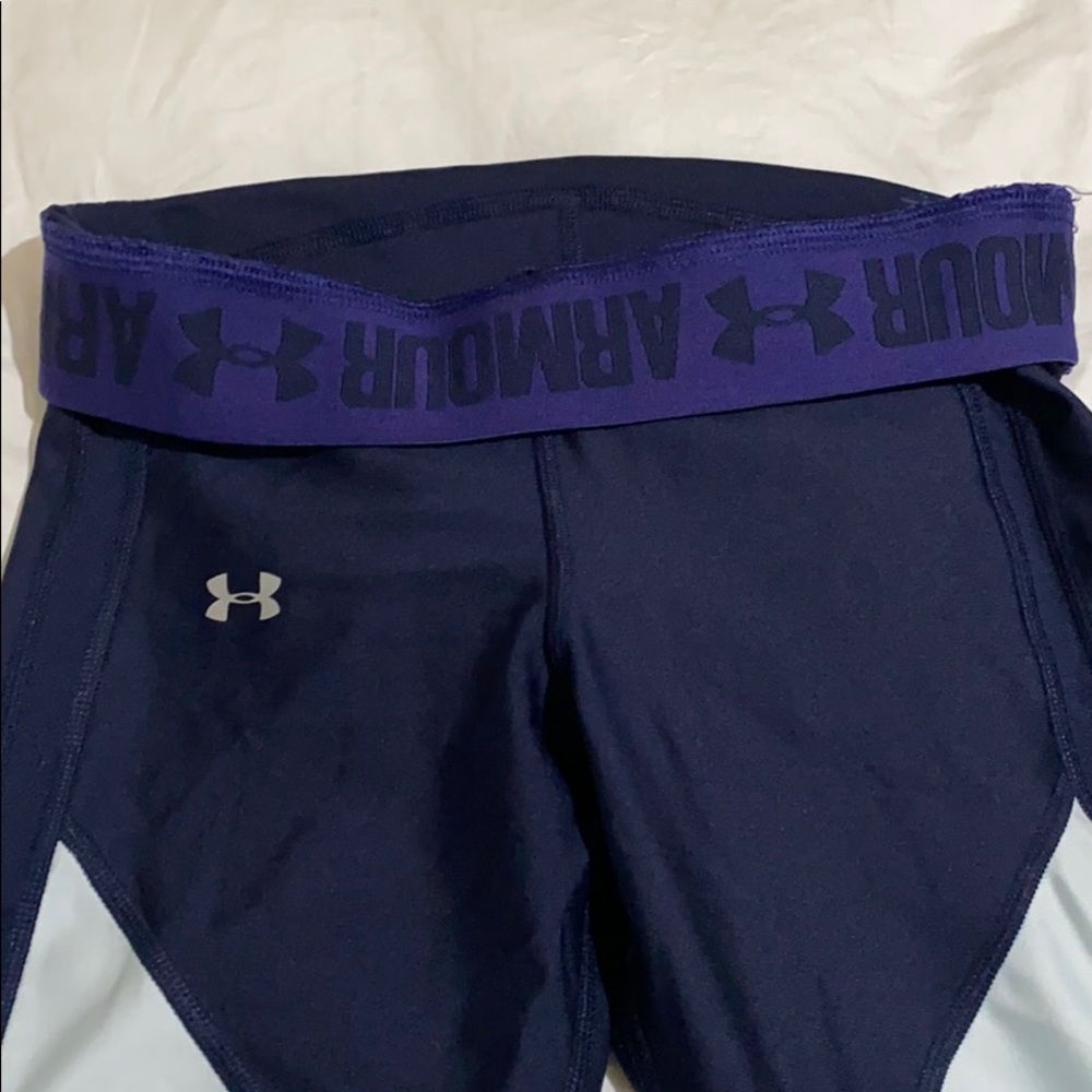 NWOT Under Armour Capri style leggings